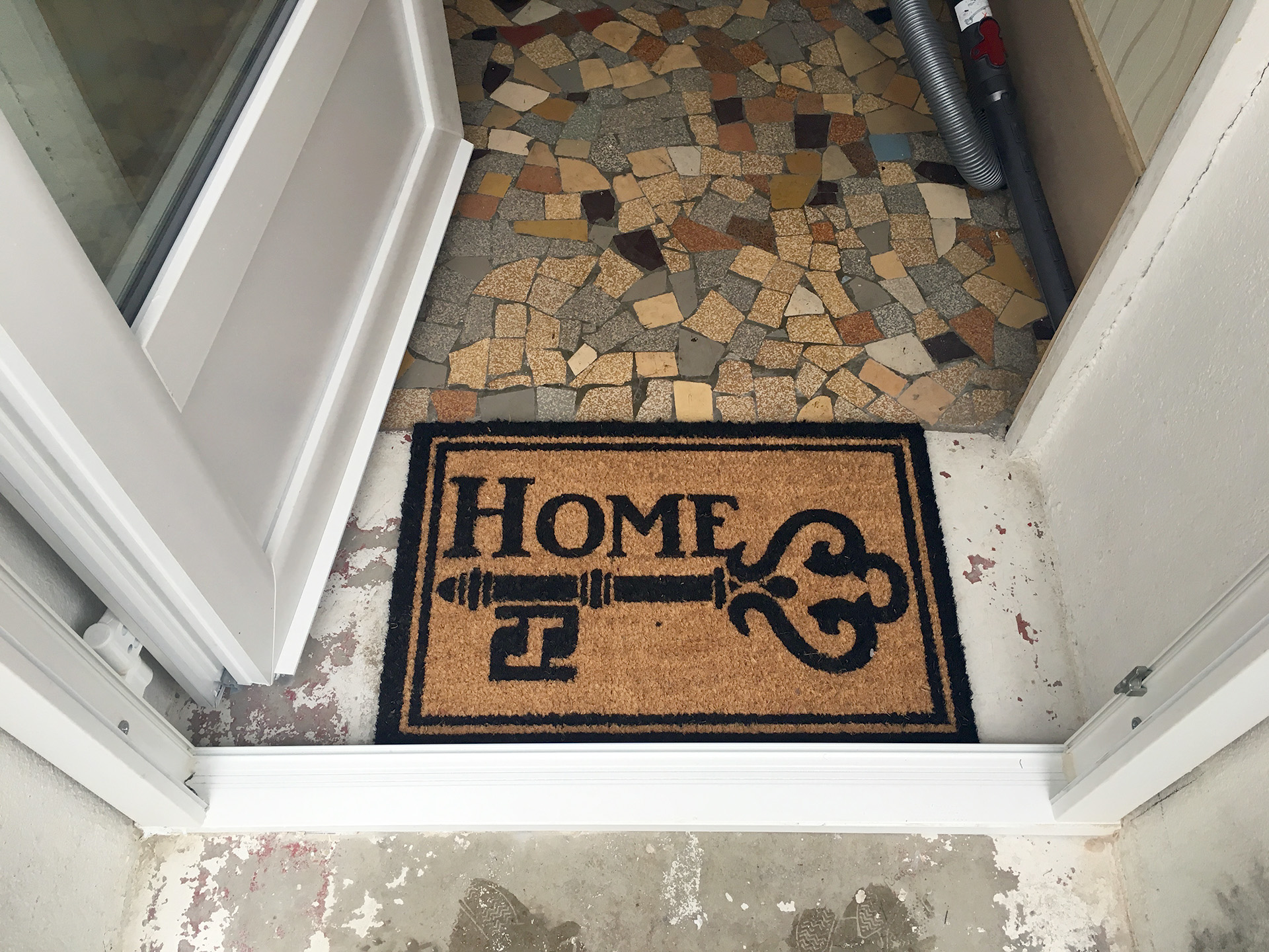 d-homehello